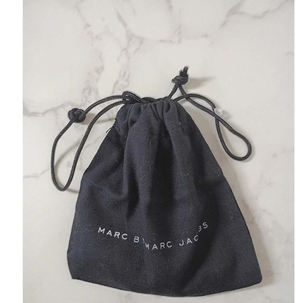 MARC JACOBS Gold Link Bracelet w/ Turn Lock Clasp & Dust Bag - NWT